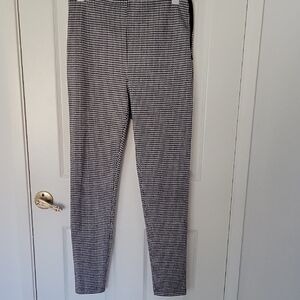 Ann Taylor Black and White Skinny Pants